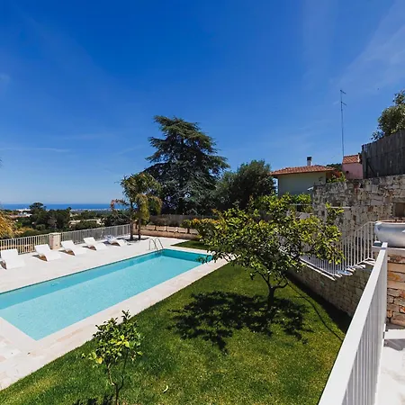 White Stone - Luxury With Swimming Pool Antonelli
