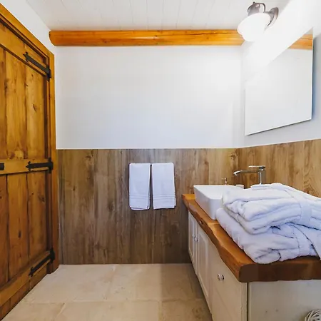 White Stone - Luxury With Swimming Pool Antonelli